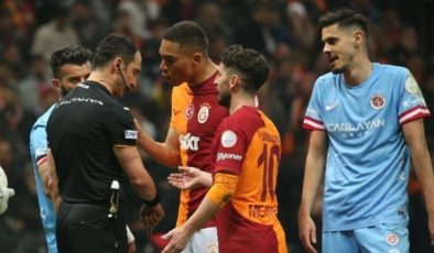 TFF ve MHK’den açıklama bekleniyor: Hugh Dallas ile Abdulkadir Bitigen arasında olay konuşma!