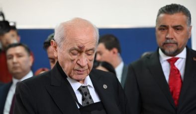 Bahçeli erken seçime kapıları kapattı