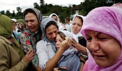 Birleşmiş Milletler 11 Temmuz’u ‘Srebrenitsa Soykırımını Anma Günü’ ilan etti: Karar neleri içeriyor, Srebrenitsa’da ne yaşandı?