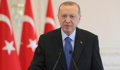 Erdoğan’ın bayram mesajında ‘yumuşama’ sevinci: Milletimizin tekrar kucaklaşmasına katkı sağladı