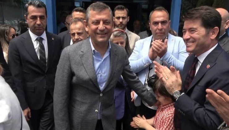 Özgür Özel, Erdoğan’ın memleketinden seslendi: ‘Her görüşten hemşerisinin sesini duyurmaya geldim’