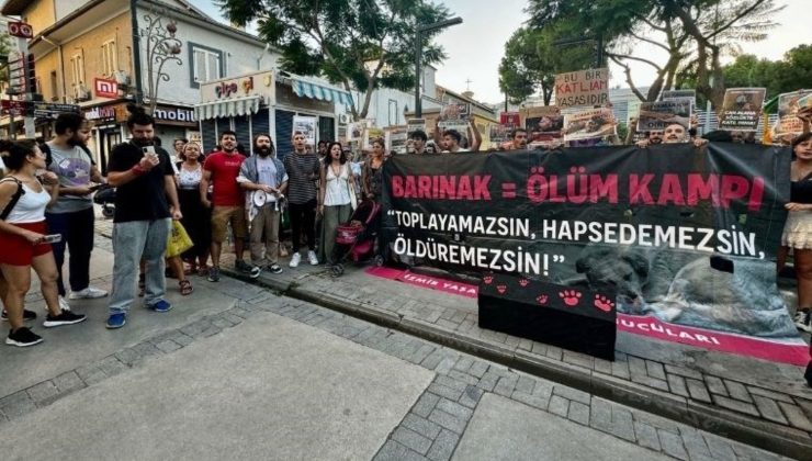 İzmir’de hayvanseverlerden oturma eylemi