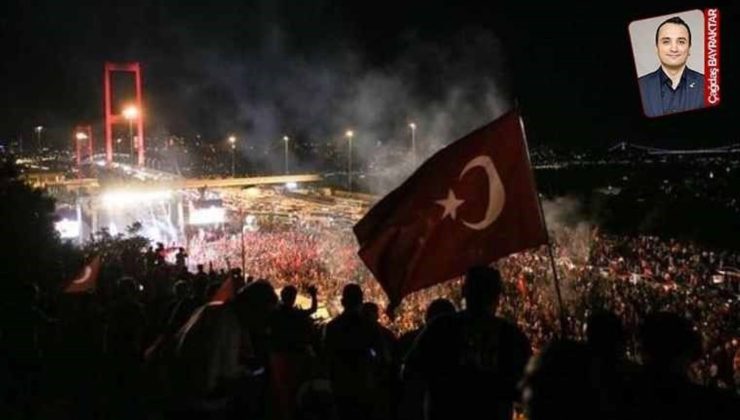 Kanlı darbe girişiminin 8. yıldönümünde iktidarın ders almadığına dikkat çekildi