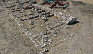 Kayalıpınar kazılarında ortaya çıkan yapıda tapınak izine rastlandı