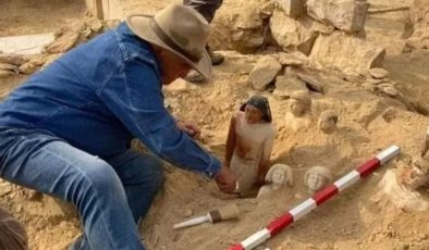 Mısır’da sahte ‘şeyhler’ antik mezar açtırmak için 8 yaşındaki çocuğu ellerini keserek öldürdü